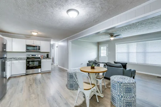 Listing image 1 at Michael Place
