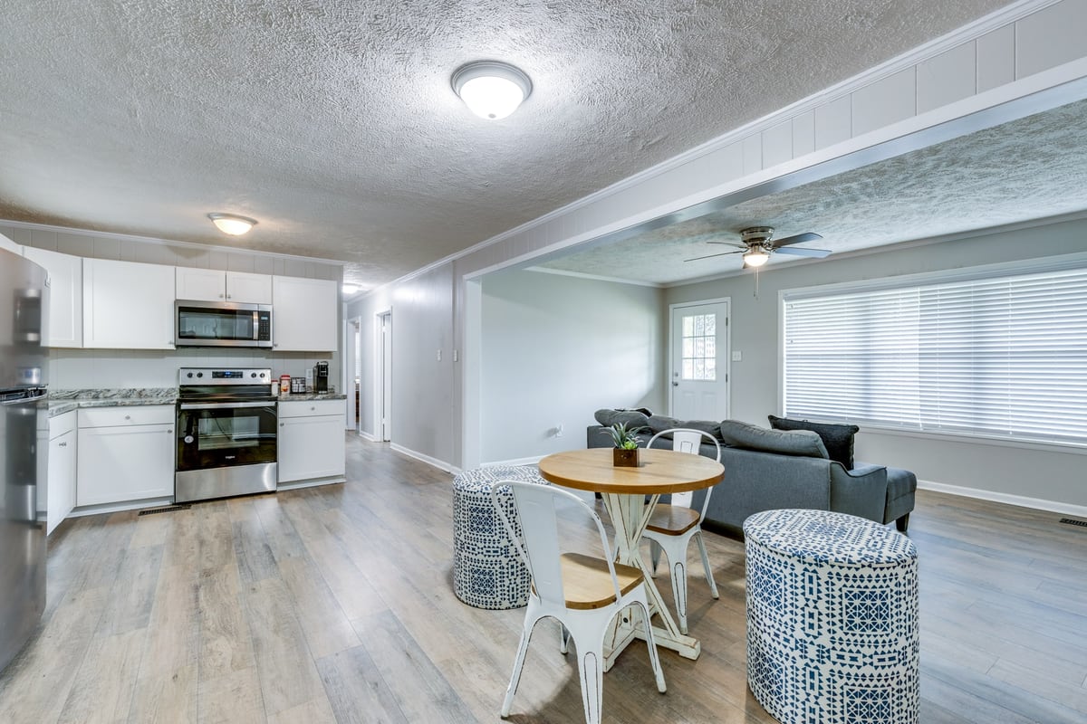 Listing image 1 at Michael Place