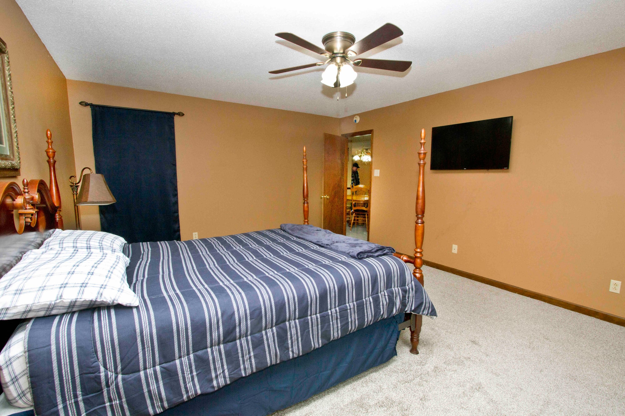Bedroom 2 image 2 at Poppie's Place